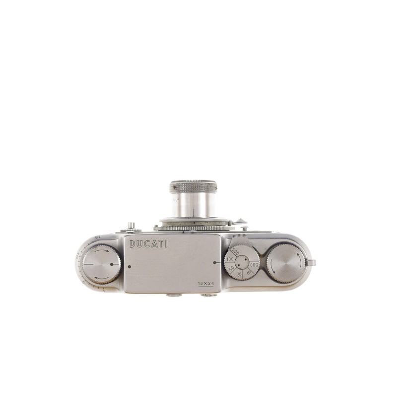 Ducati Sogno + Vitor 35mm f3.5