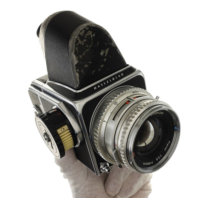 Hasselblad 500CM + Carl Zeiss Planar 80mm f2.8 T*