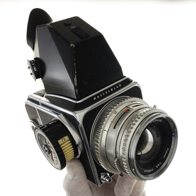 Hasselblad 500CM + Carl Zeiss Planar 80mm f2.8 T*