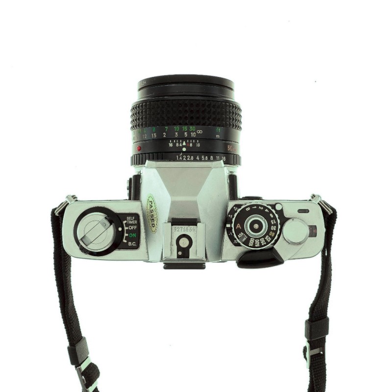 Minolta XG9 35mm + lente Minolta Rokkor X PG 50mm F1.4