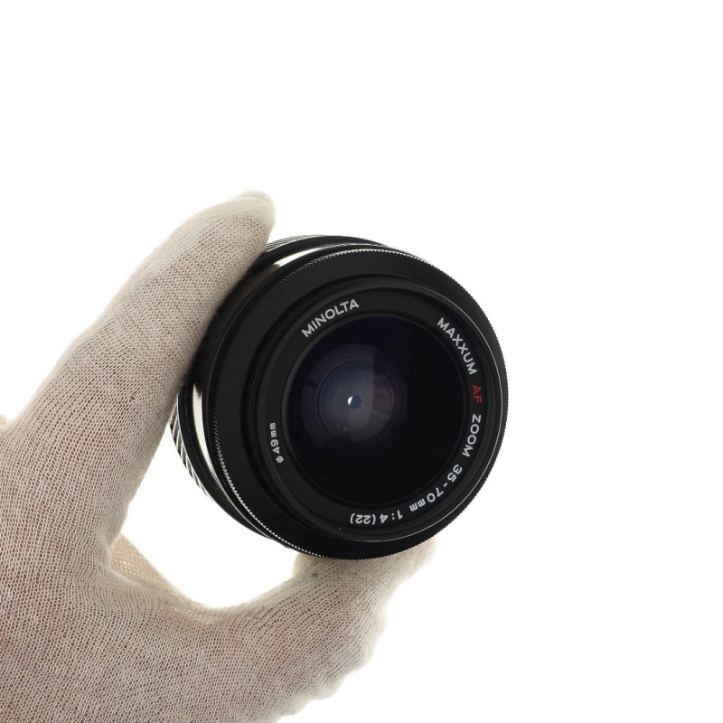 Maxxum 9000 + BP90m battery pack + motor drive md90 + 35-70mm f4