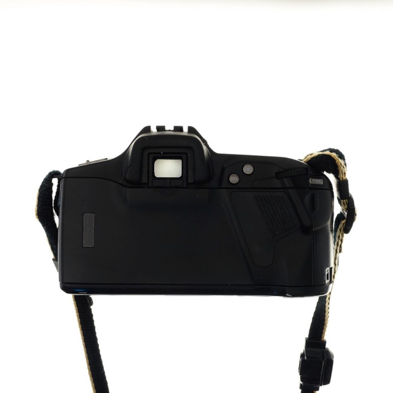 Minolta maxxum 9xi con lente minolta AF 35-70mm f4