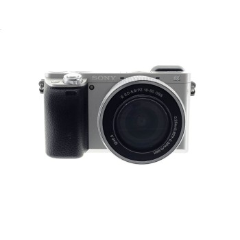 Sony A6000 APSC + 16-50 E power zoom