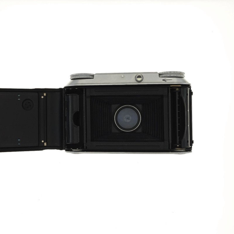 Voigtlander Bessa II +Color Heliar 105mm f3.5