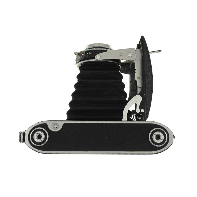 Voigtlander Bessa II +Color Heliar 105mm f3.5