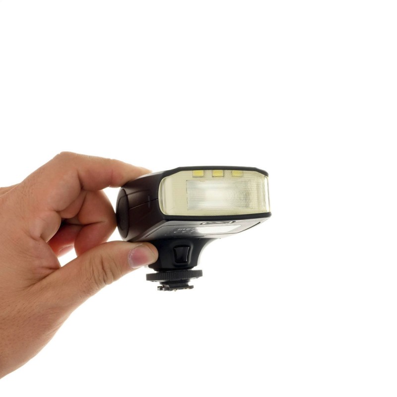 Flash Meike  MK320 para Sony 